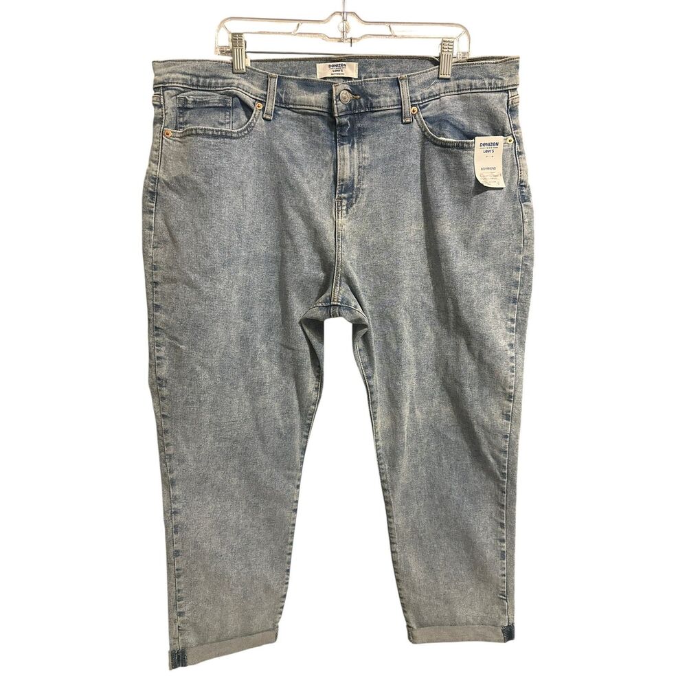 Denizen by Levi’s Boyfriend Jeans Women’s Light Wash Relaxed Denim